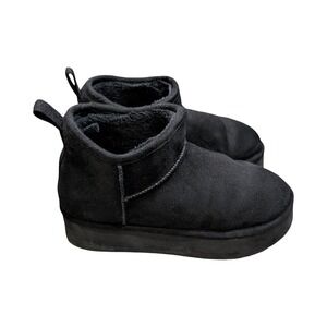 Madden Girl Platform Slippers Black Cozy Mini Boots UGG Tasman Style Size 5.5